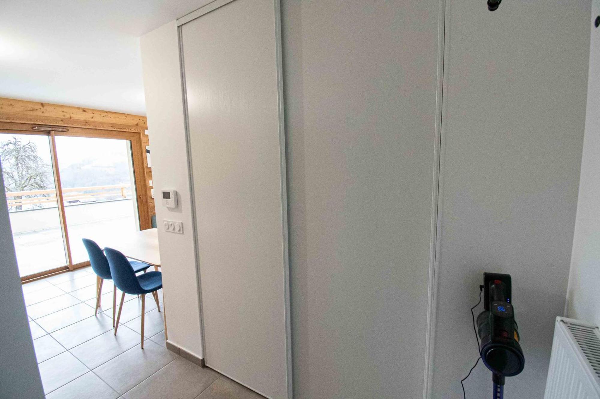 Le Snow Roc: Ski-In Studio with Panoramic Terrace and Sauna Saint-Jean-d'Aulps Exterior photo